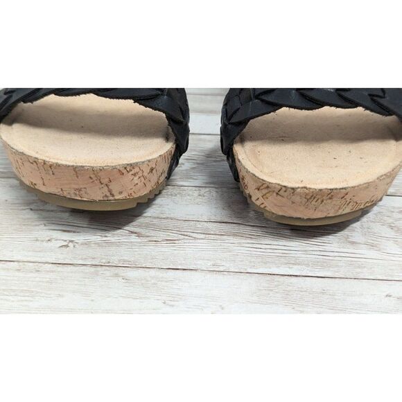 Journee Collection Womens Size 7 Black Open Toe Wedge Heel Slingback Sandal - Picture 4 of 10